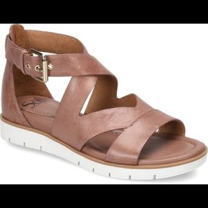 NWOB Sofft “Mirabelle” leather sandals.  Mulberry, size 10